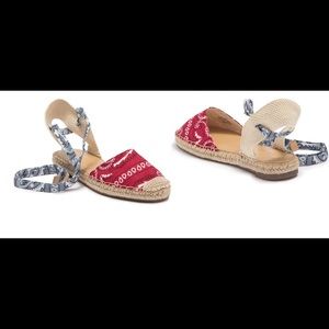 ❤️Nine West wrap around bandana flats